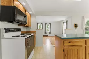 16 Woodland Ave, Lisbon, ME 04252 - Photo 8