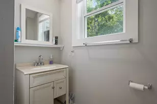 34-36 Pleasant St, Rockland, ME 04841 - Photo 14