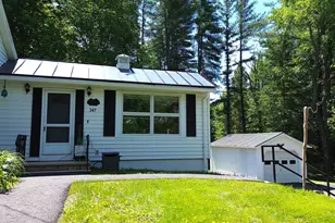 247 Perham St, Farmington, ME 04938 - Photo 32
