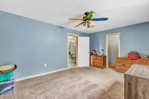 33 Gardiner St, Sherman, ME 04776 - Photo 6