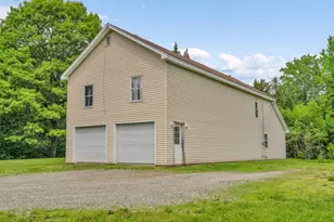 33 Gardiner St, Sherman, ME 04776 - Photo 44