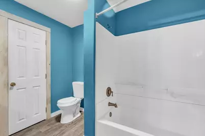 33 Gardiner Street, Sherman, ME 04776 - Photo 34
