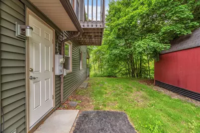 39 Manning Avenue, Lewiston, ME 04240 - Photo 10