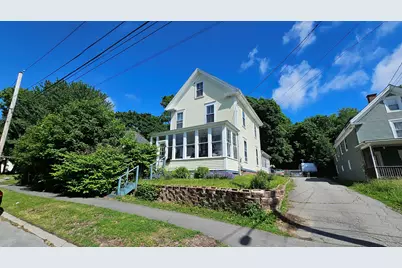 423 Hammond Street, Bangor, ME 04401 - Photo 2