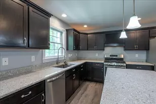 116 Mountain View Ext, Rockland, ME 04841 - Photo 2