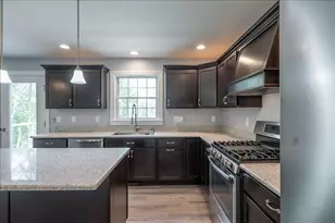 116 Mountain View Ext, Rockland, ME 04841 - Photo 10
