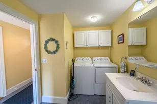 221 Birch St, Bangor, ME 04401 - Photo 16