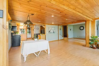 18 Thurston Drive, Monmouth, ME 04259 - Photo 8