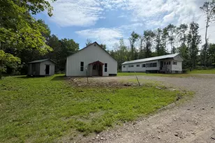199 Dunn Rd, Dexter, ME 04930 - Photo 2