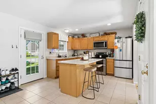37 Ethel Ave, Westbrook, ME 04092 - Photo 4