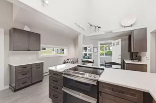 30 Seaview Ave, Ogunquit, ME 03907 - Photo 16