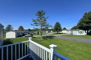 27 Marie Cir, Sabattus, ME 04280 - Photo 2