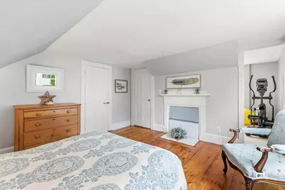 23 Portland Street, Yarmouth, ME 04096 - Photo 32