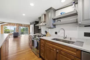 1081 Kings Hwy, Kennebunkport, ME 04046 - Photo 18