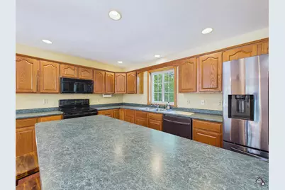 91 Cotton Road, Lewiston, ME 04240 - Photo 10