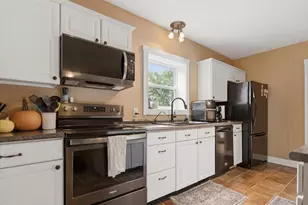 127 Dutton Rd, China, ME 04358 - Photo 22