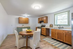 585 Waldoboro Rd, Washington, ME 04574 - Photo 10