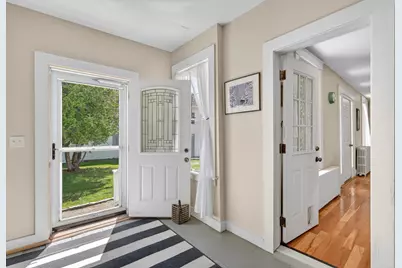 49 Talbot Avenue, Rockland, ME 04841 - Photo 4
