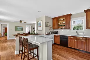 49 Talbot Ave, Rockland, ME 04841 - Photo 8