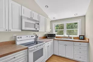 49 Talbot Ave, Rockland, ME 04841 - Photo 32