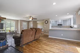 446 Eastern Ave, Augusta, ME 04330 - Photo 12