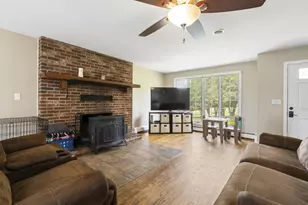 446 Eastern Ave, Augusta, ME 04330 - Photo 4