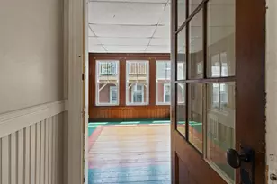 24 Grandview Ave, South Portland, ME 04106 - Photo 8