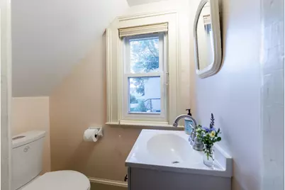 532 E Elm Street, Yarmouth, ME 04096 - Photo 8