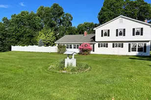 298 Perham St, Farmington, ME 04938 - Photo 1