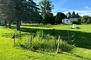 298 Perham St, Farmington, ME 04938 - Photo 36
