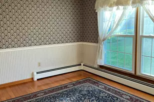 298 Perham St, Farmington, ME 04938 - Photo 8