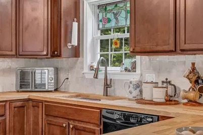 79 Greenwood Avenue, Warren, ME 04864 - Photo 6