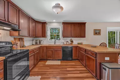 79 Greenwood Avenue, Warren, ME 04864 - Photo 2