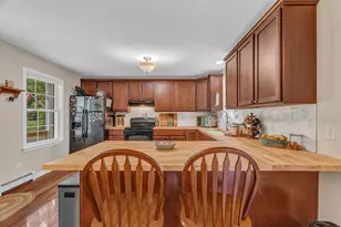 79 Greenwood Ave, Warren, ME 04864 - Photo 4