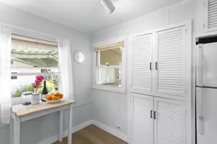 2 Cherry Ln, Kittery, ME 03904 - Photo 8