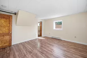 22 Rockland St, Rockland, ME 04841 - Photo 6
