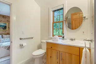 107 Highland Ave, Ogunquit, ME 03907 - Photo 20