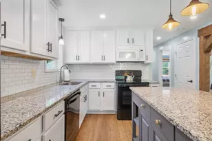146 Knox Ln, Berwick, ME 03901 - Photo 6