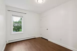 13 Atlantic St, Portland, ME 04101 - Photo 12