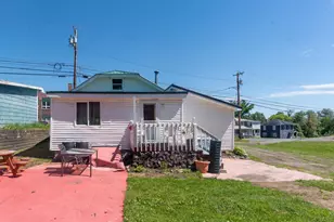 461 & 463 Main St, Madawaska, ME 04756 - Photo 6