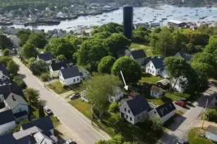 42 High St, Vinalhaven, ME 04863 - Photo 2
