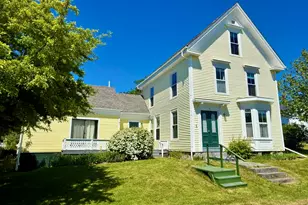 16 Brighton Ave, Vinalhaven, ME 04863 - Photo 2
