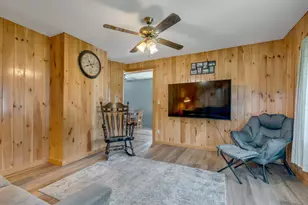 121 North Main, Solon, ME 04979 - Photo 12