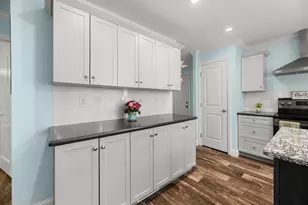 1074 Weeks Mills Rd, Augusta, ME 04330 - Photo 20