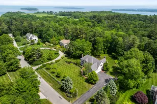 143 Royall Point Rd, Yarmouth, ME 04096 - Photo 1