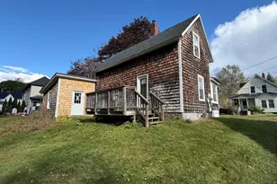 144 Washington St, Pittsfield, ME 04967 - Photo 4