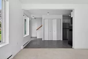 18 Ocean St, South Portland, ME 04106 - Photo 10