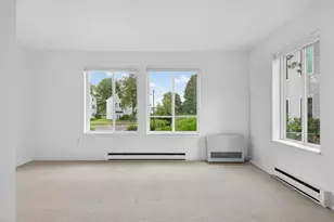 18 Ocean St, South Portland, ME 04106 - Photo 8