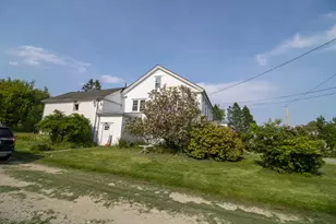 43 Cottage St, Milbridge, ME 04658 - Photo 6