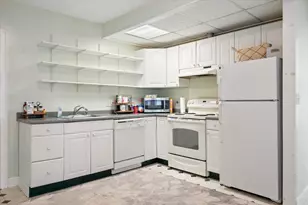 83 Essex St, Bangor, ME 04401 - Photo 16